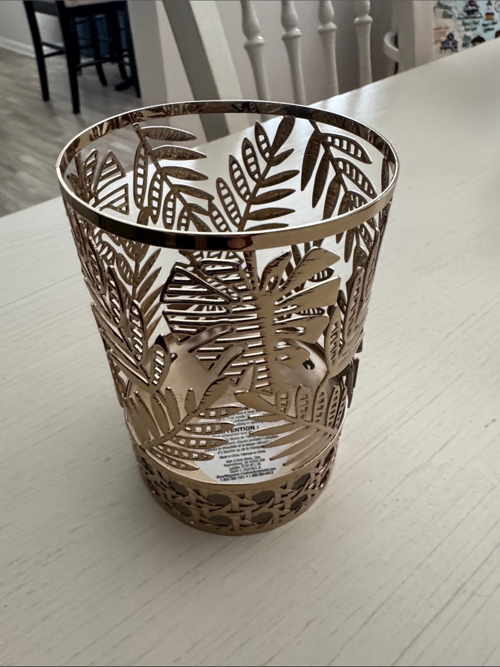 Bath & body Works candle holder-New with tag